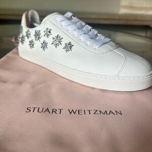 Stuart Weitzman White Sneakers with Silver Starburst. Size 8. NEW. NEVER WORN.